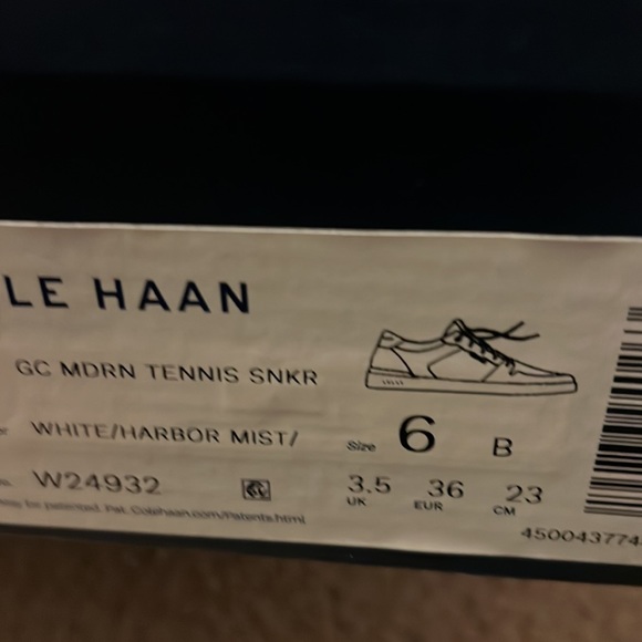 Sneaker - Picture 4 of 4